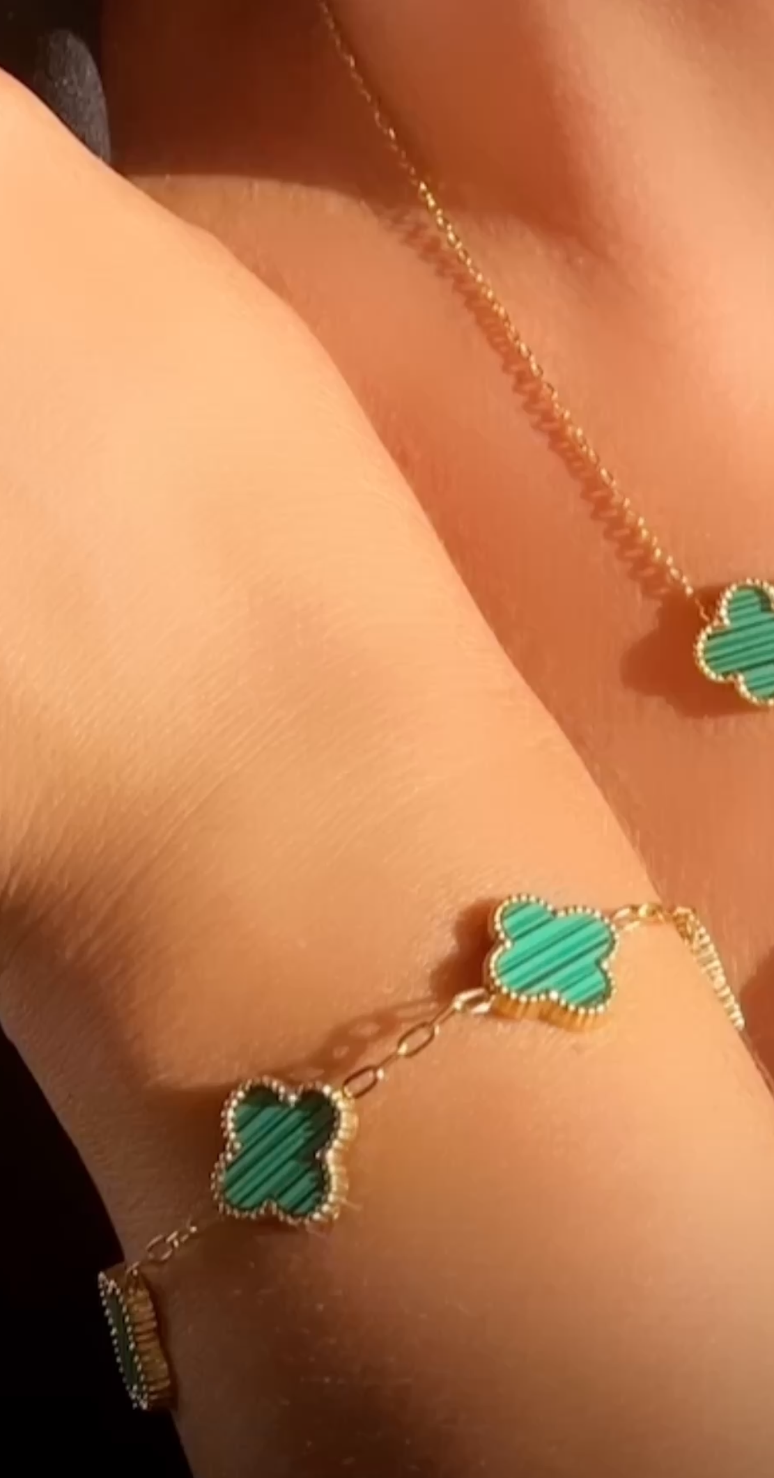 Green Clover: Das Vierblatt-Armband